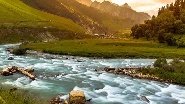 Kashmir Valley Explorer Tour Package