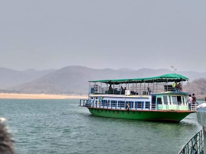 Papikondalu Backwater Cruise & Rajahmundry Tour – 4 Days / 3 Nights Tour Package