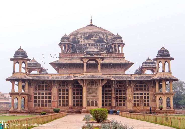 Mahaparinirvana Express – Journey on the Path of Enlightenment Tour Package